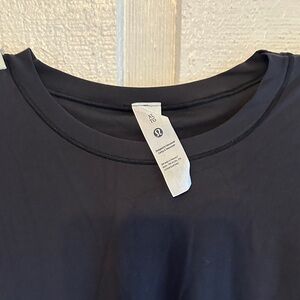 Lululemon Black Short Sleeve Bodysuit Size XL Athletic Stretch Athleisure